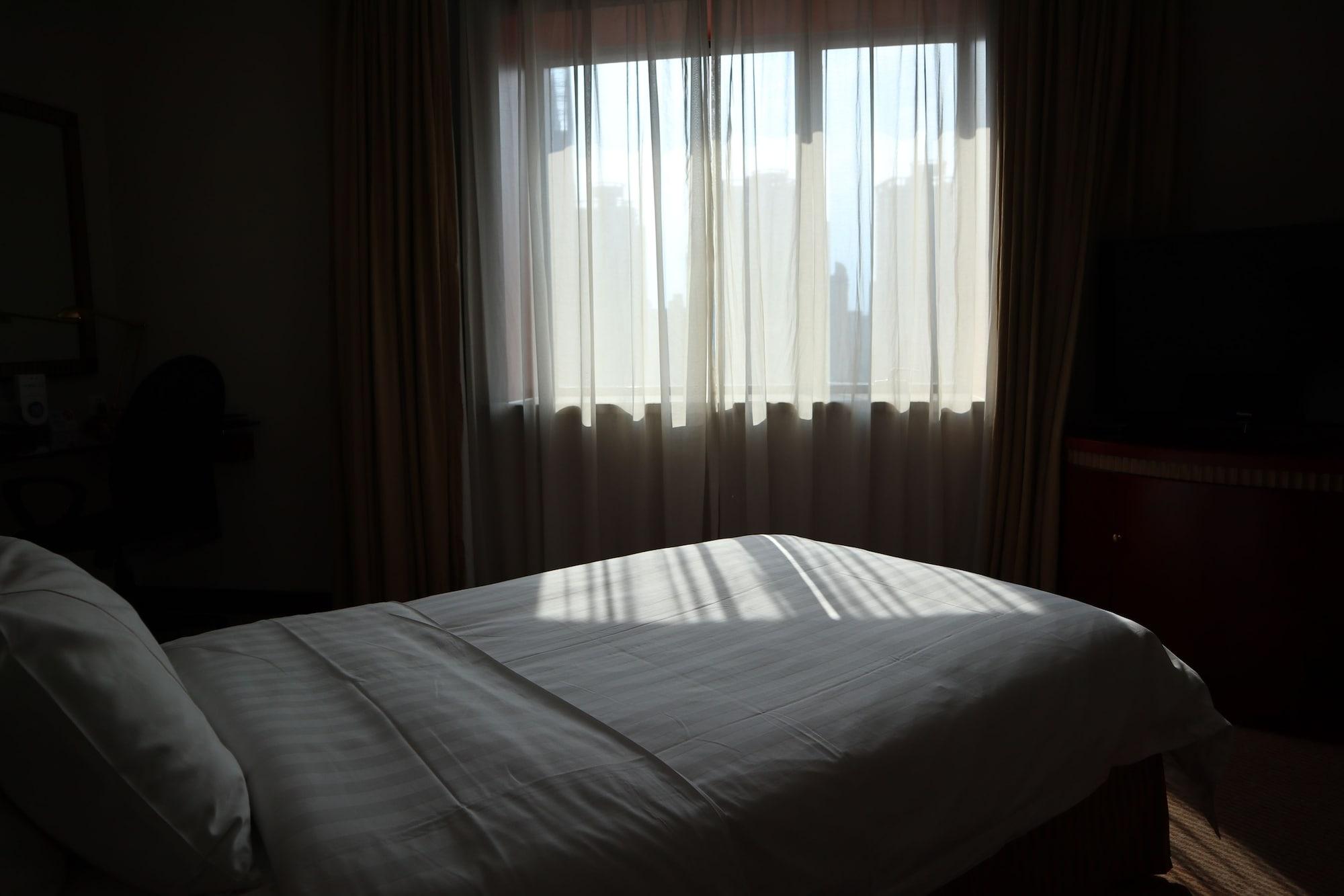 Jianguo Hotel Шанхай Екстериор снимка